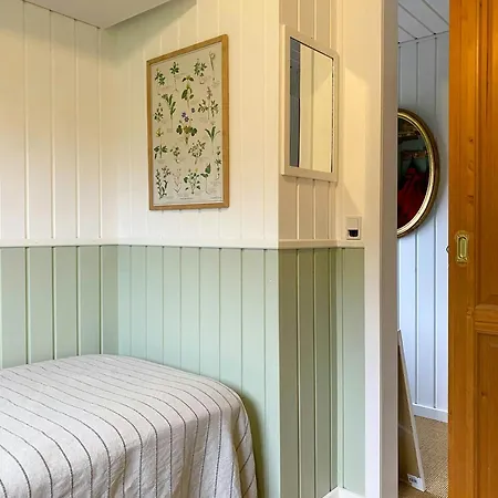 Cozy With Fjord Views On *
